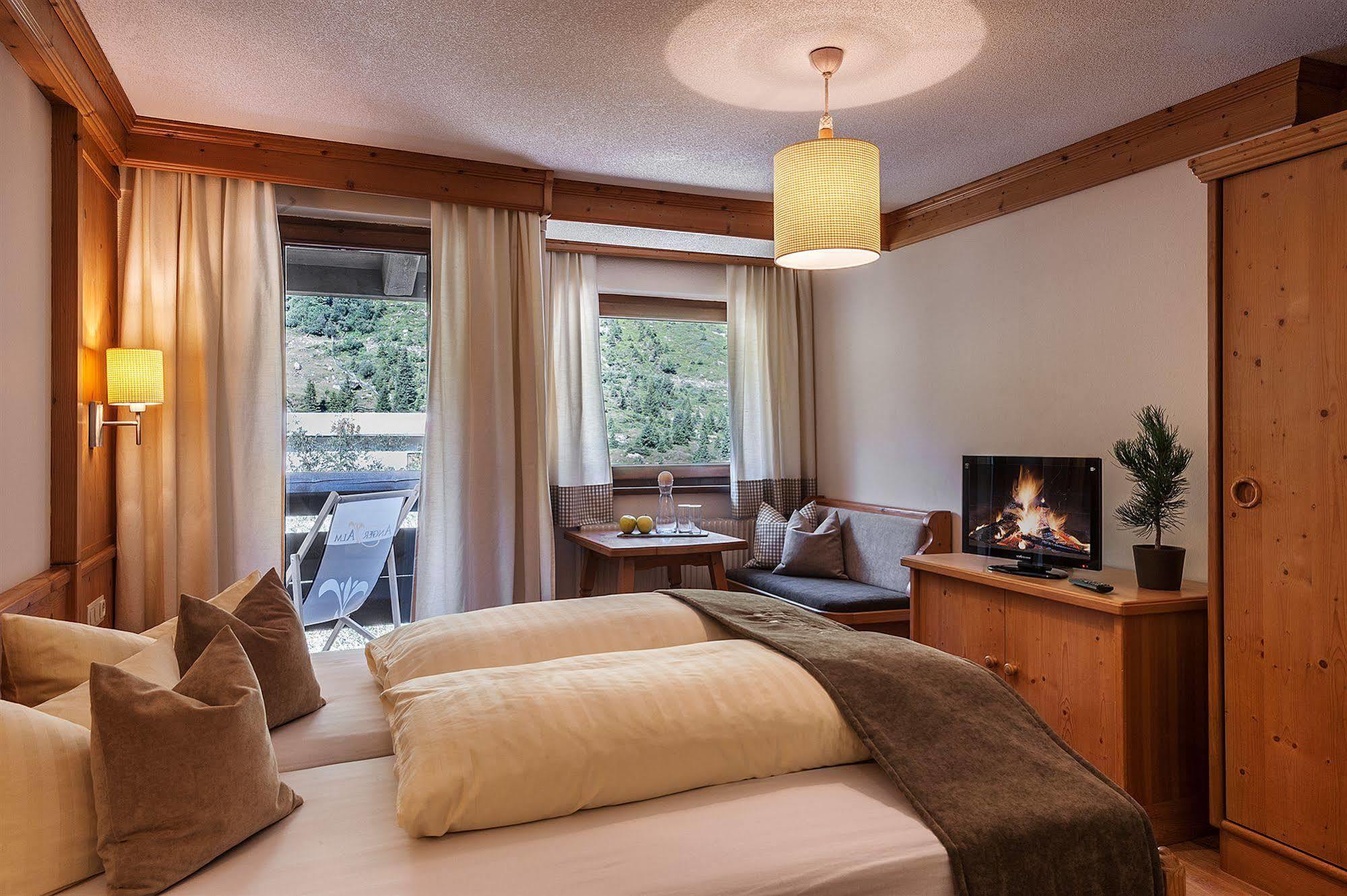Natur Residenz Anger Alm - Adults Only Sankt Leonhard im Pitztal Ngoại thất bức ảnh